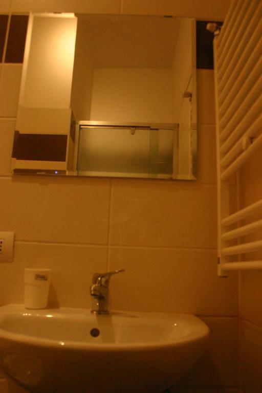 Vittoria Guest House Рим Екстериор снимка