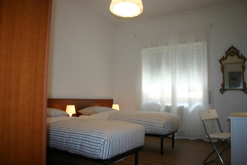 Vittoria Guest House Рим Екстериор снимка
