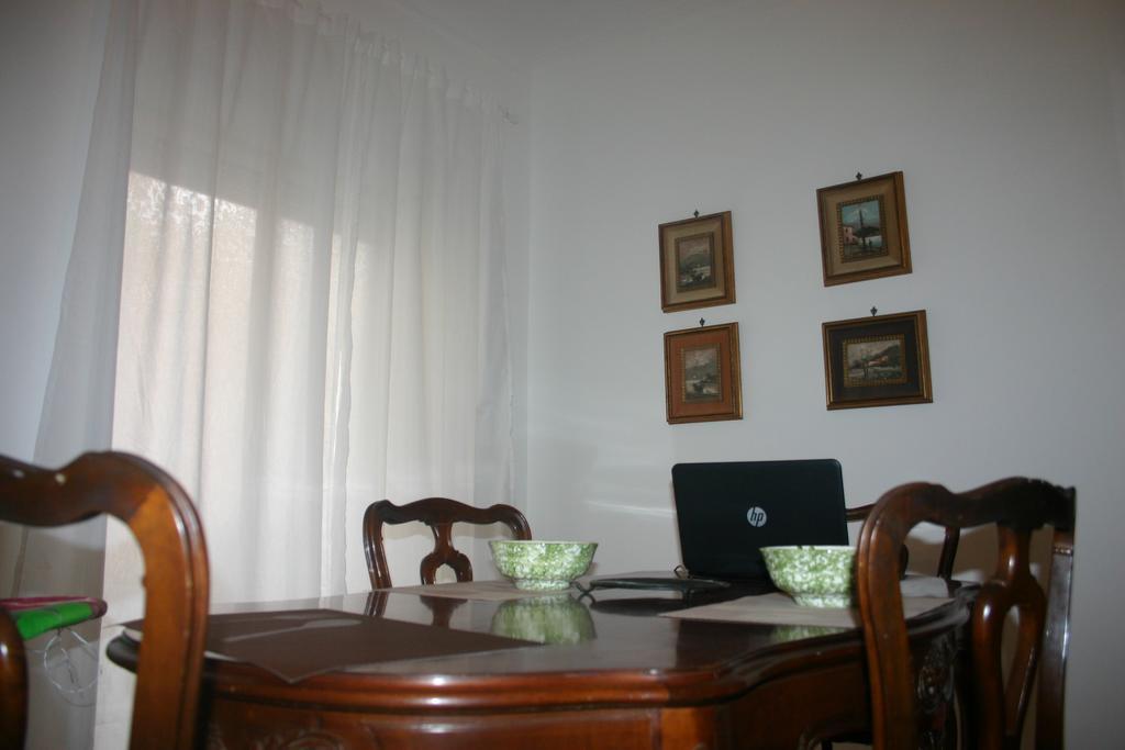 Vittoria Guest House Рим Екстериор снимка