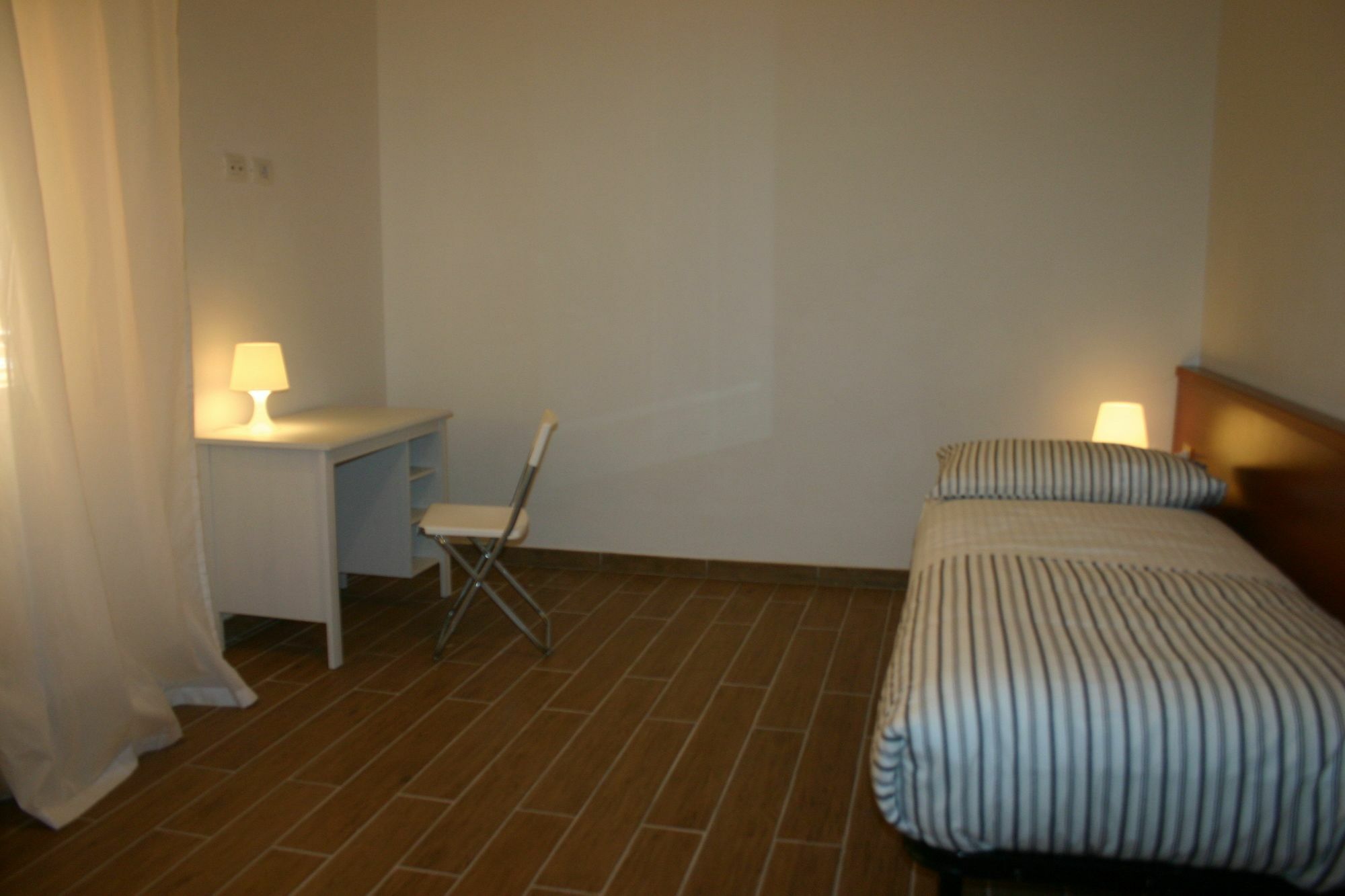 Vittoria Guest House Рим Екстериор снимка